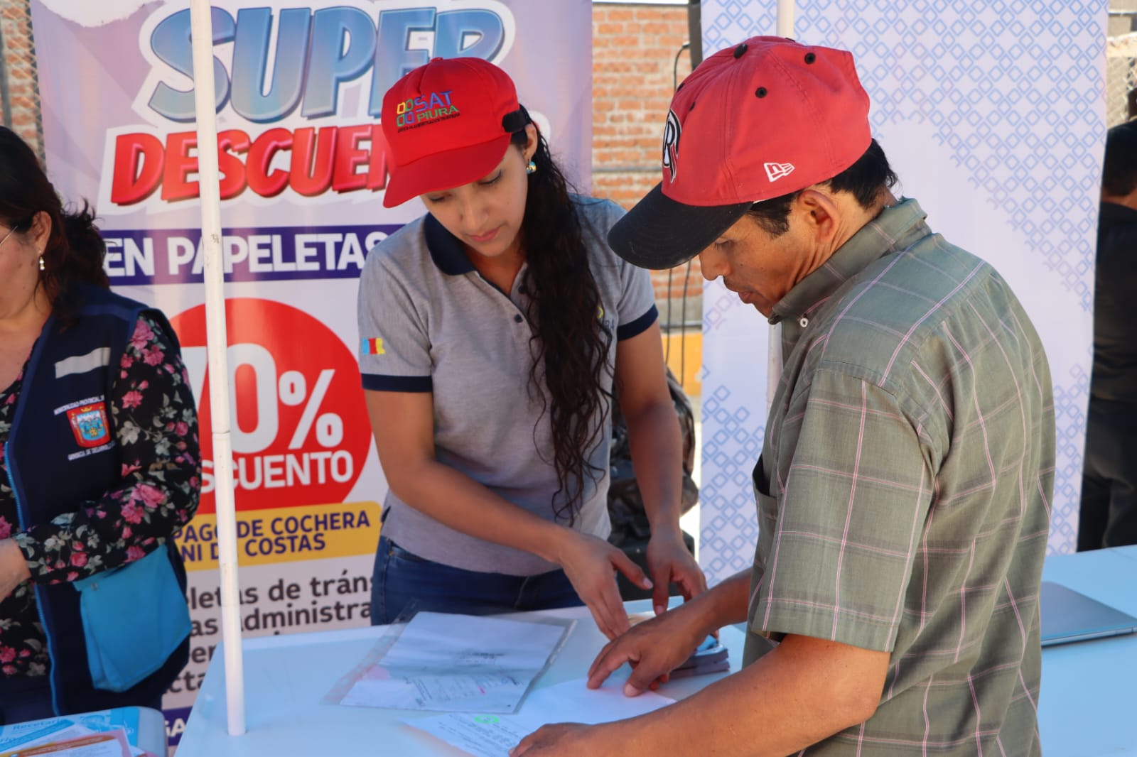 SAT de Piura, participó de la feria municipal &quot; La muni en tu barrio&quot;